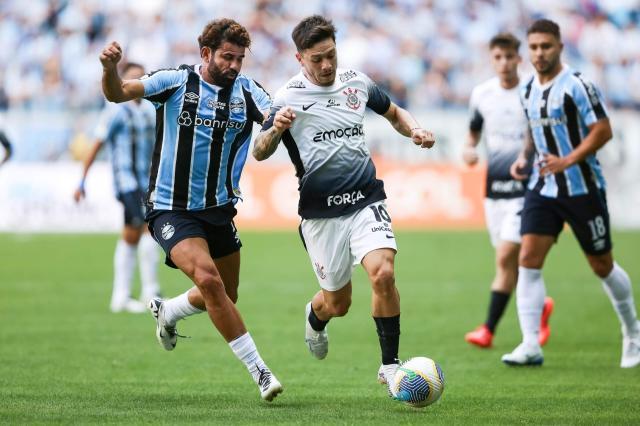 1738830235707024248.jpg 5.jpg